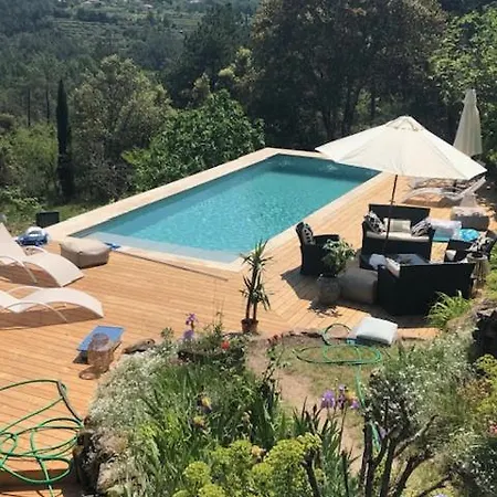 Idyllic Roulotte